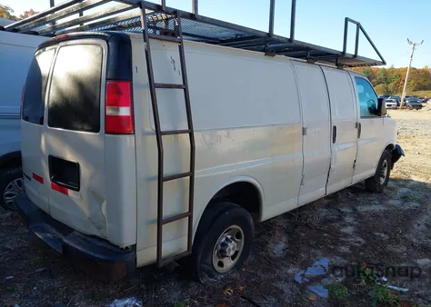 2018 Chevrolet Express 2500 Work Van из США, поврежденный, VIN 1GCWGBFP1J1315181